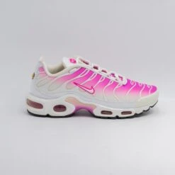 Nike Air Max Plus - Pink Fade 32 Nike Air Max Plus - Pink Fade -Nike 2R0A2682