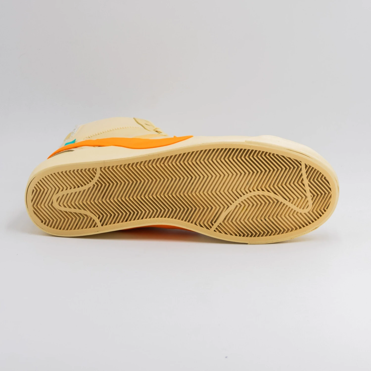 Nike Blazer Mid Off-White All Hallow's Eve 4 Nike Blazer Mid Off-White All Hallow's Eve – Image 4