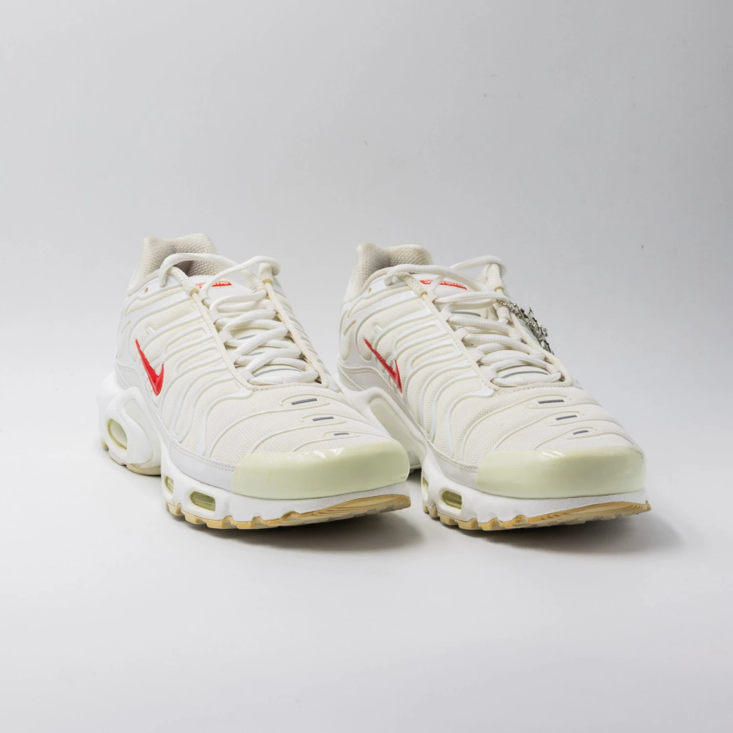 Nike Air Max Plus Supreme White 2 Nike Air Max Plus Supreme White – Image 2
