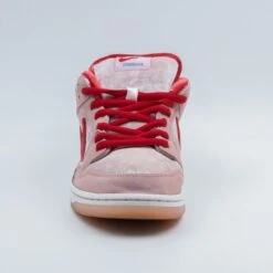 Nike Dunk SB Low StrangeLove Skateboards 30 Nike Dunk SB Low StrangeLove Skateboards -Nike DSF2349 16f8ab16 7f6f 4dc1 a928 046e10ddd29a
