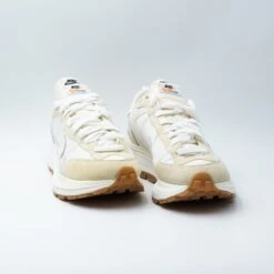 Nike Vaporwaffle Sacai Sail Gum -Nike DSF4928