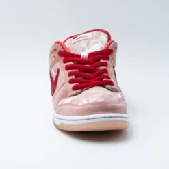 Nike Dunk SB Low StrangeLove Skateboards 38 Nike Dunk SB Low StrangeLove Skateboards -Nike DSF5065
