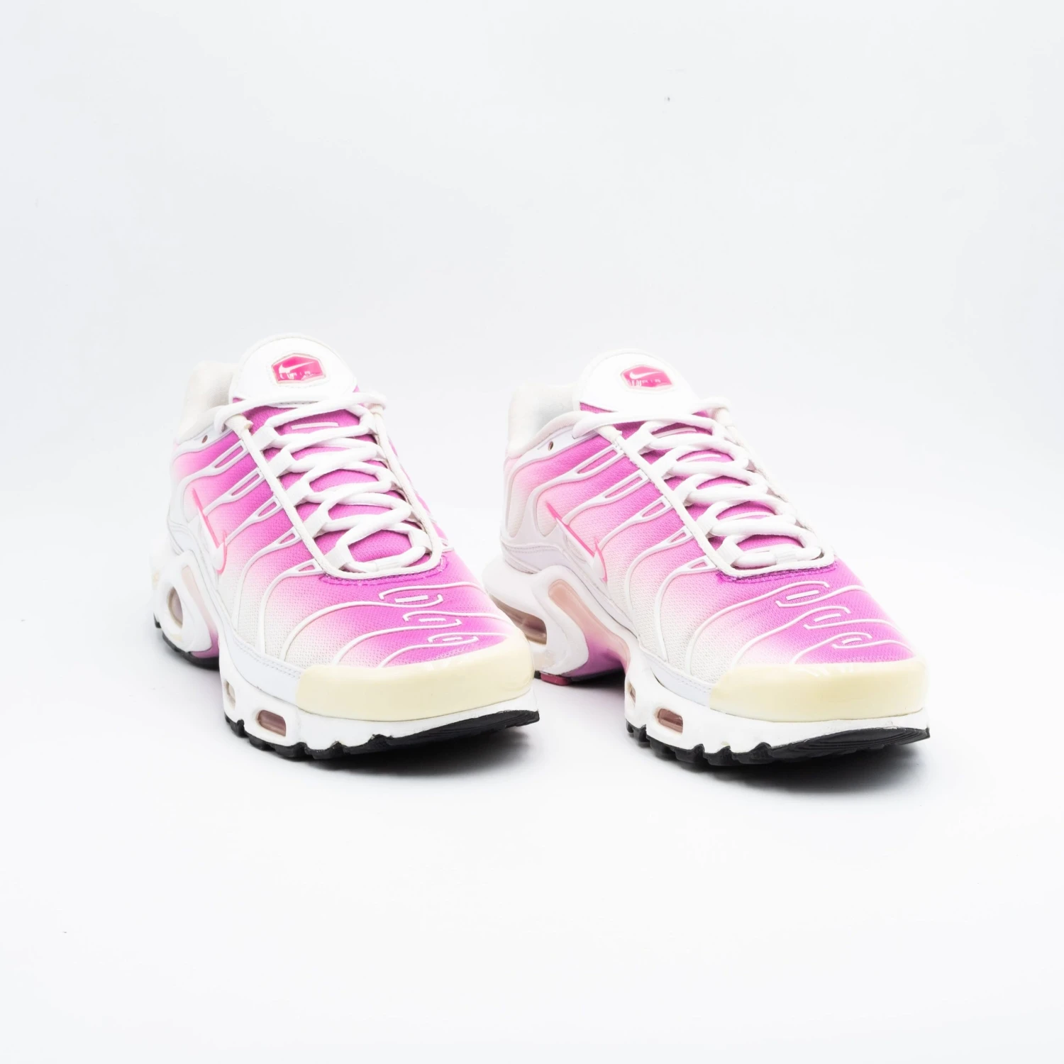 Nike Air Max Plus - Pink Fade 2 Nike Air Max Plus - Pink Fade – Image 2