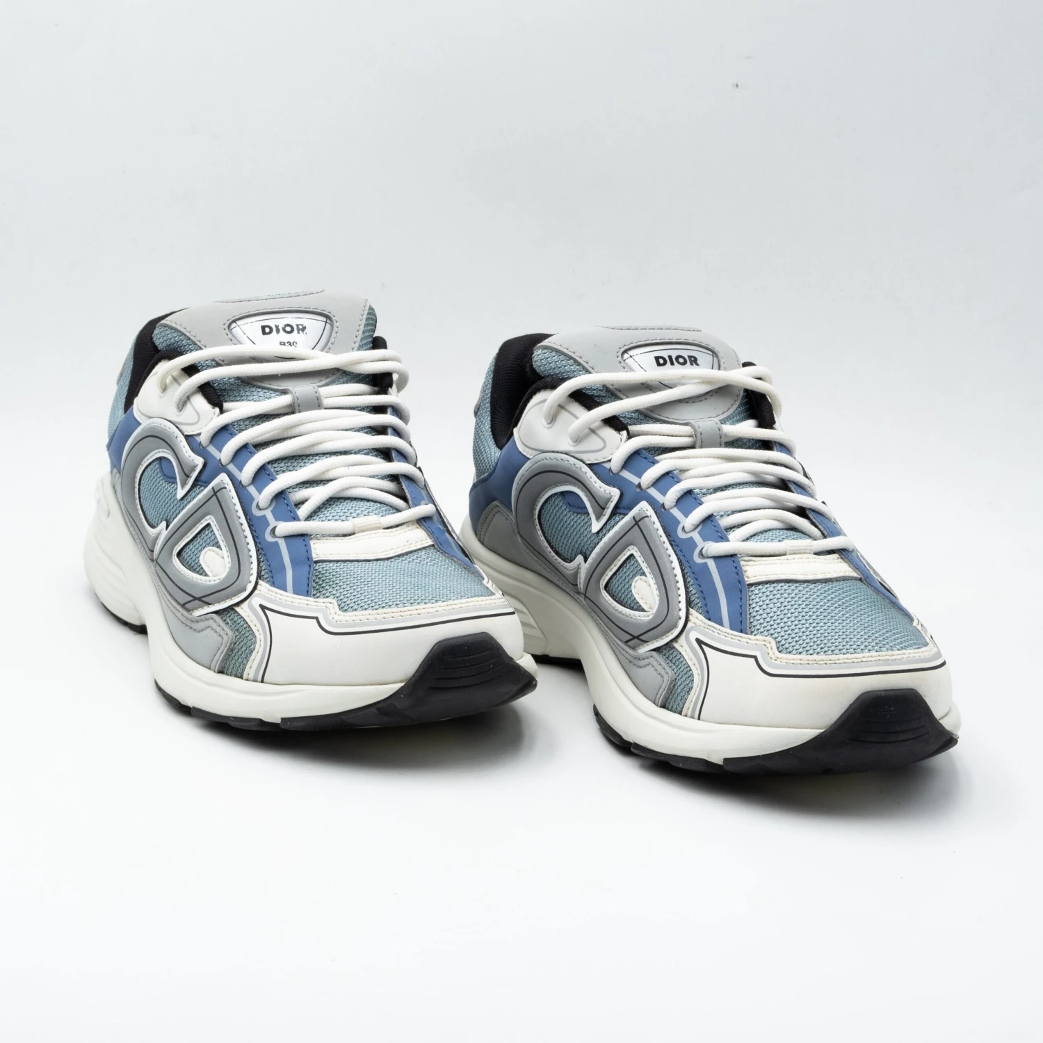 Dior B30 Reflective CD30 - Light Blue Grey 2 Dior B30 Reflective CD30 - Light Blue Grey – Image 2