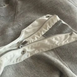 Dior Sweatshirt X Sacai Gris 7 Dior Sweatshirt X Sacai Gris -Nike Dior Sweatshirt x Sacai Gris 3