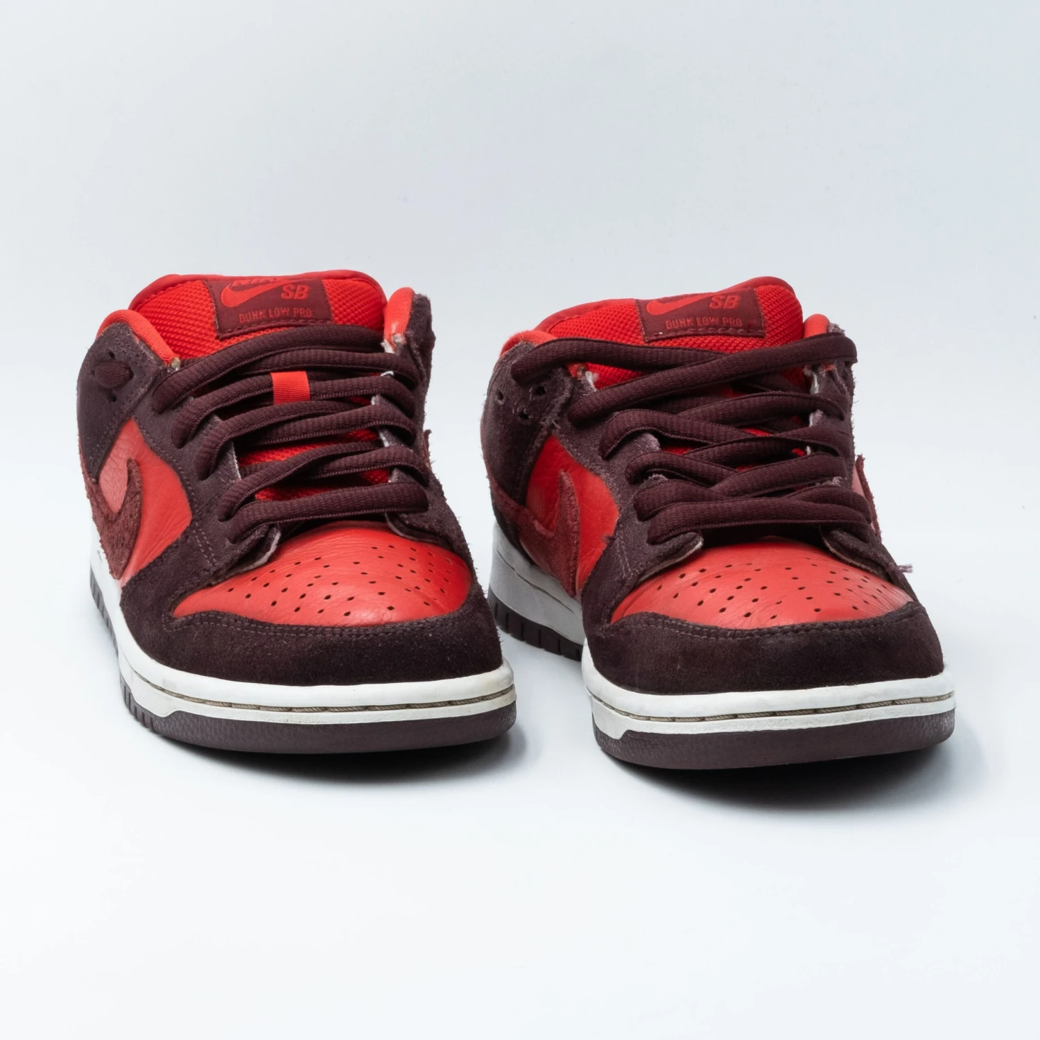Nike Dunk Low Pro SB 'Fruity Pack - Cherry' 2 Nike Dunk Low Pro SB 'Fruity Pack - Cherry' – Image 2