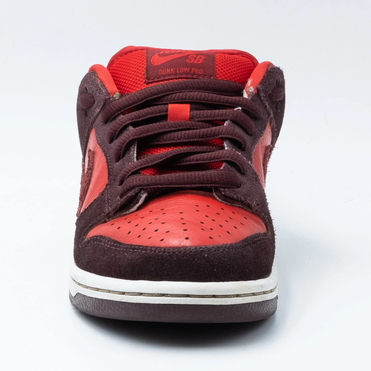 Nike Dunk Low Pro SB 'Fruity Pack - Cherry' 3 Nike Dunk Low Pro SB 'Fruity Pack - Cherry' – Image 3