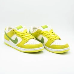 Nike Dunk SB Low Green Apple -Nike Dunk SB Low Green Apple 2