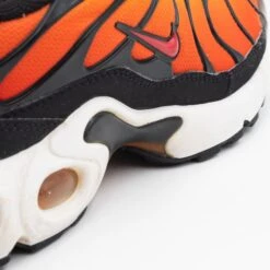 Nike Air Max Plus OG Piment -Nike Nike Air Max Plus OG Piment 7 f66c18d5 5eaa 4055 9009 42be8f358676
