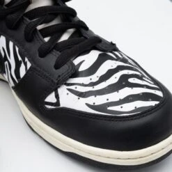 Nike Dunk SB Low OG QS Quartersnacks Zebra -Nike Nike Dunk SB Low OG QS Quartersnacks Zebra 13