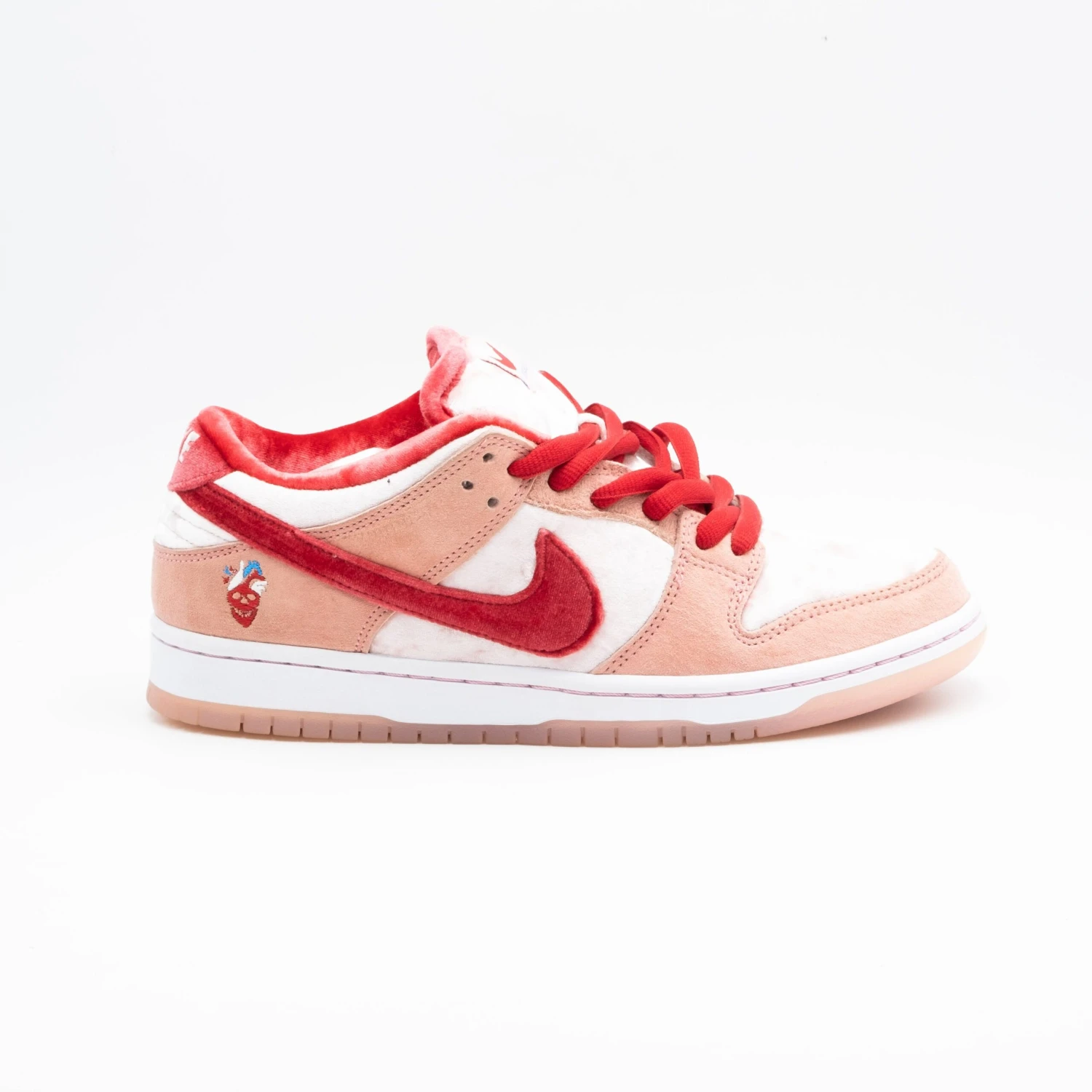 Nike Dunk SB Low StrangeLove Skateboards 1 Nike Dunk SB Low StrangeLove Skateboards