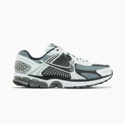 Nike Zoom Vomero 5 SE SP Dark Grey Black White